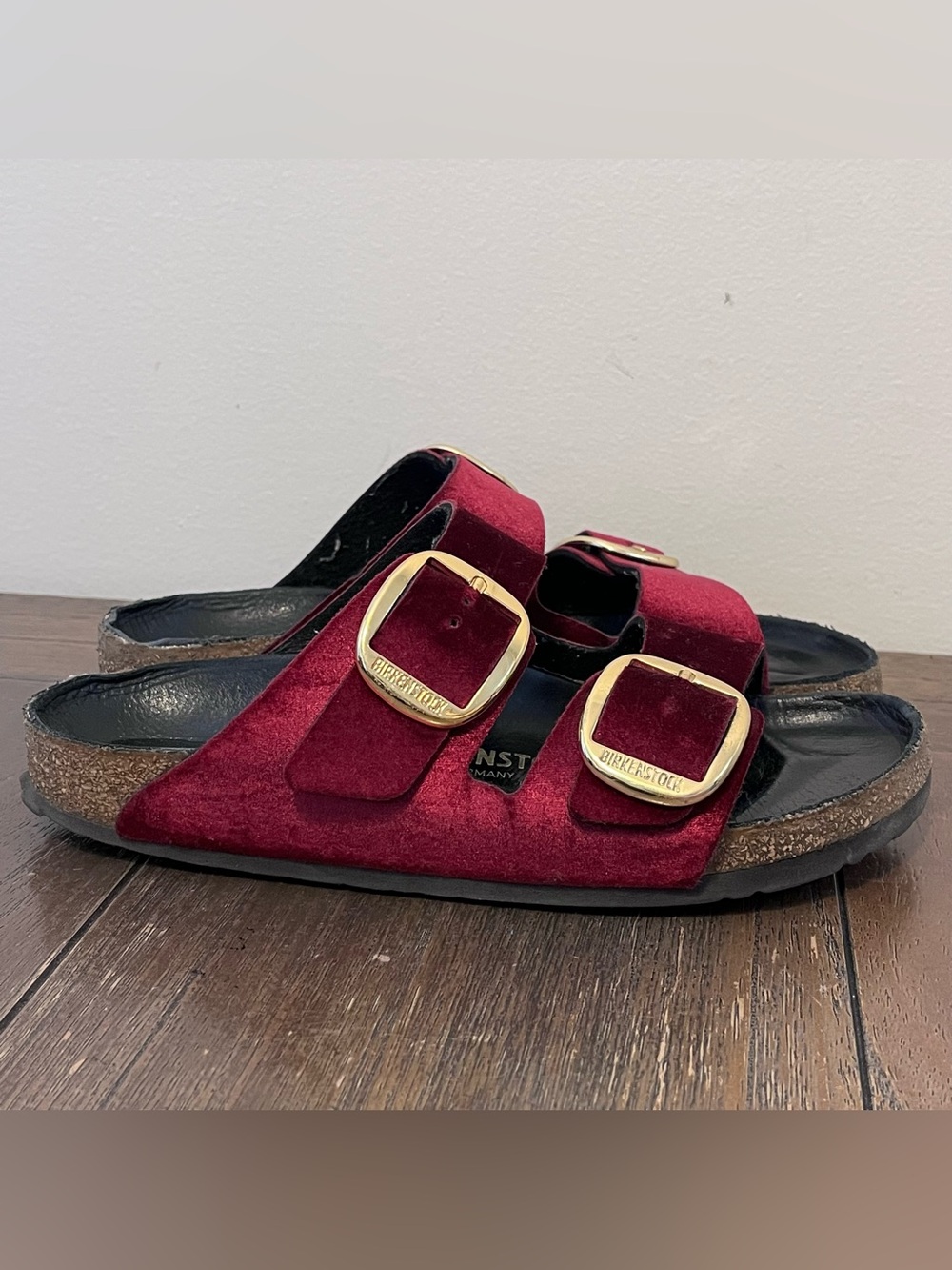 Birkenstock Arizona Big Buckle Velvet Maroon Sandals size 40 Women’s 9 - Picture 8 of 11